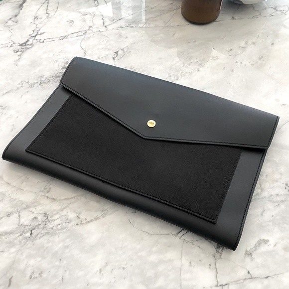 Glass Ladder Handbags - GLASS LADDER & Co. Megan Portfolio Clutch Black
